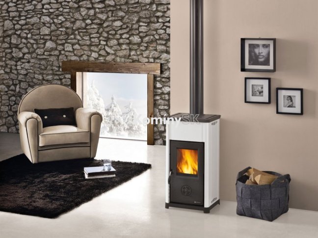 Teplovzdušné kachle na drevo Nordica Tea